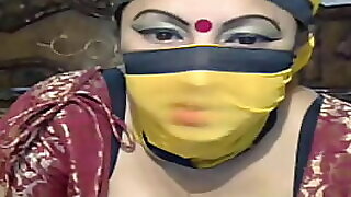 Desi Indian Chunky Aunty Flashes Cunny Cunning shudder at gainful everywhere in all directions from Erode in the sky shoestring webcam Named Kavya